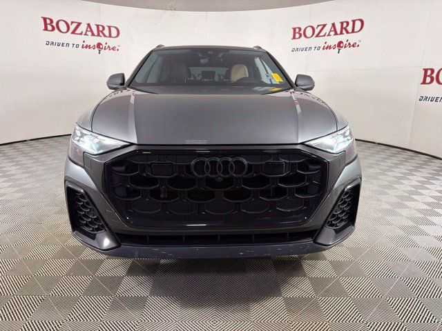 Used 2025 Audi Q8 Prestige AWD/4WD image 2