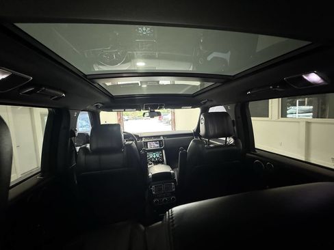 Used 2014 Land Rover Range Rover Supercharged image 26