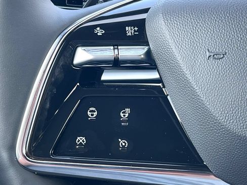 New 2026 Cadillac Lyriq Sport AWD/4WD image 18