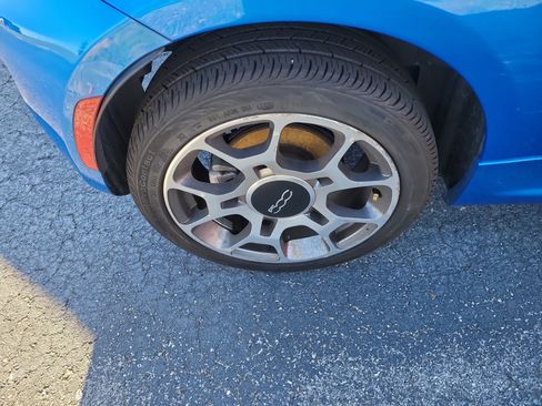 Used 2018 FIAT 500 Pop image 8