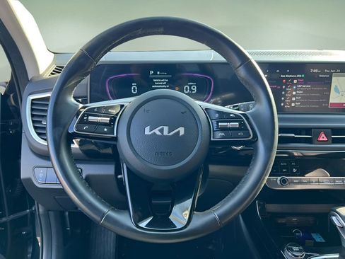 Used 2025 Kia Seltos S FWD image 20