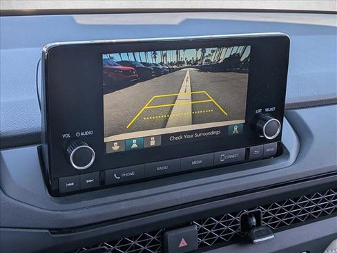 Certified 2025 Honda Accord SE image 13