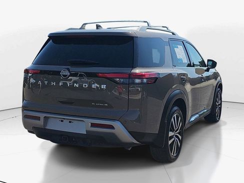 Used 2024 Nissan Pathfinder Platinum w/ Cargo Package image 5