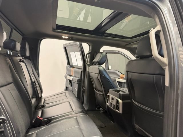 Used 2018 Ford F150 Lariat w/ Equipment Group 502A Luxury AWD/4WD image 29