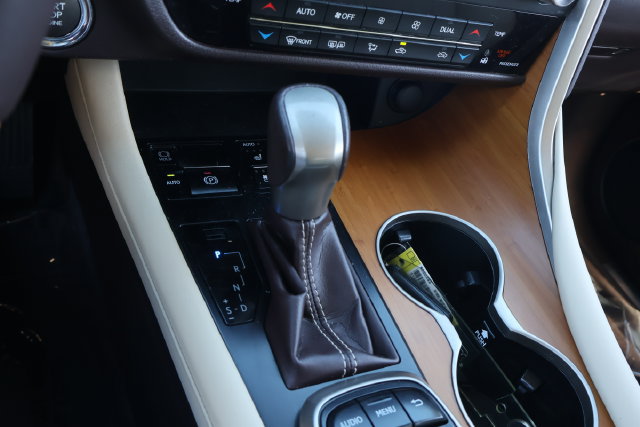 Used 2019 Lexus RX 350 FWD w/ Premium Package image 28