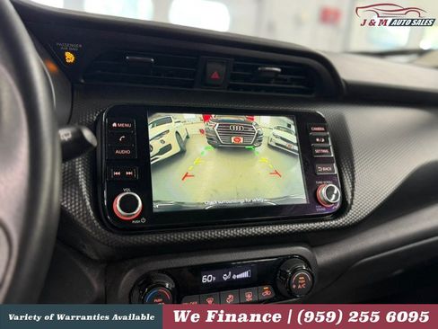 Used 2022 Nissan Kicks SV FWD image 18