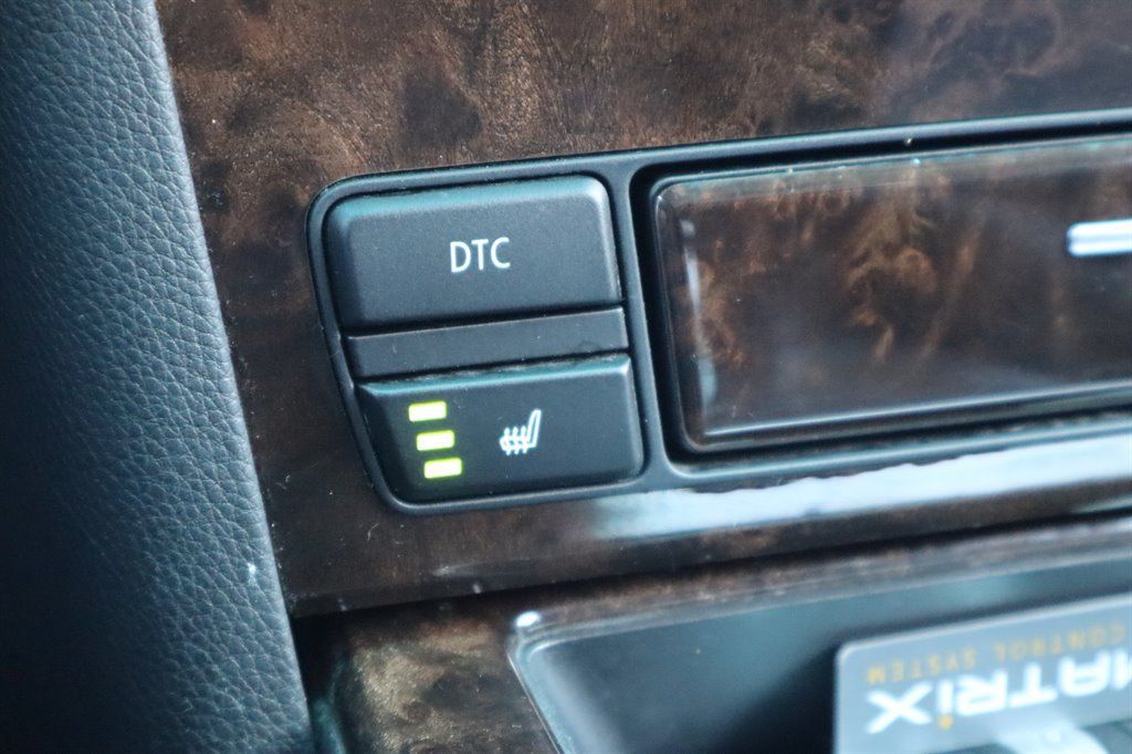 Used 2008 BMW 535xi Wagon AWD/4WD image 27