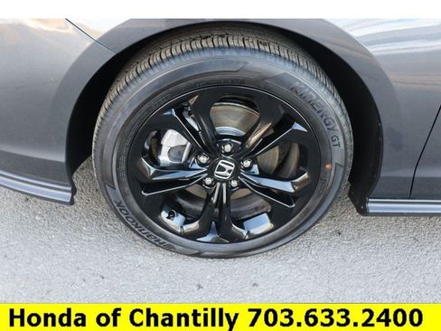 Certified 2025 Honda Accord SE image 29