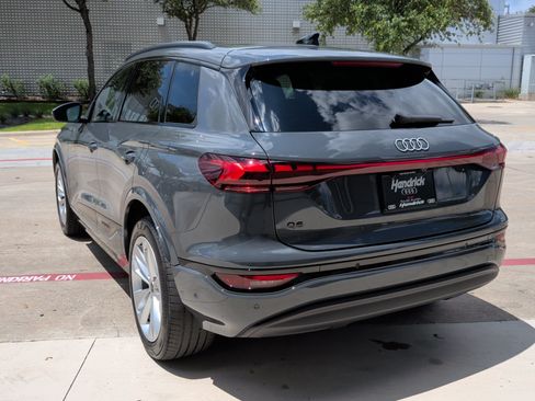Certified 2025 Audi Q6 e-tron Premium w/ Convenience Package RWD image 8