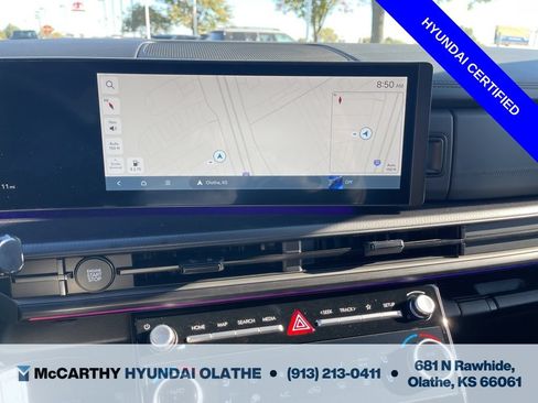 Used 2025 Hyundai Santa Fe Calligraphy AWD/4WD image 7