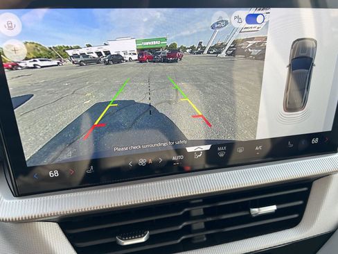 New 2025 Ford Explorer Active w/ Active Comfort Package image 29