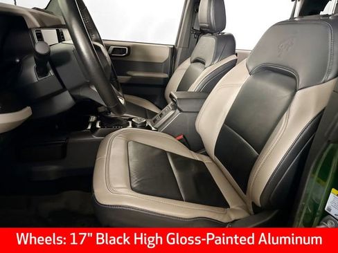 Used 2023 Ford Bronco Wildtrak image 24