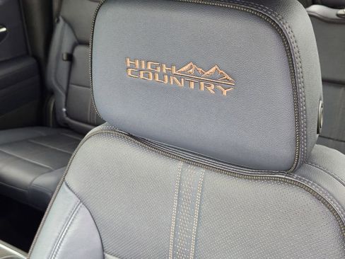 Used 2024 Chevrolet Silverado 1500 High Country w/ High Country Premium Package image 15