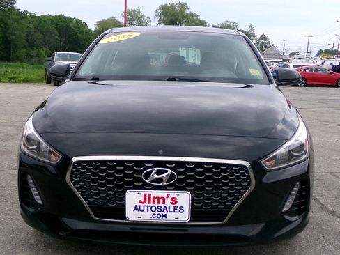 Used 2018 Hyundai Elantra GT image 4