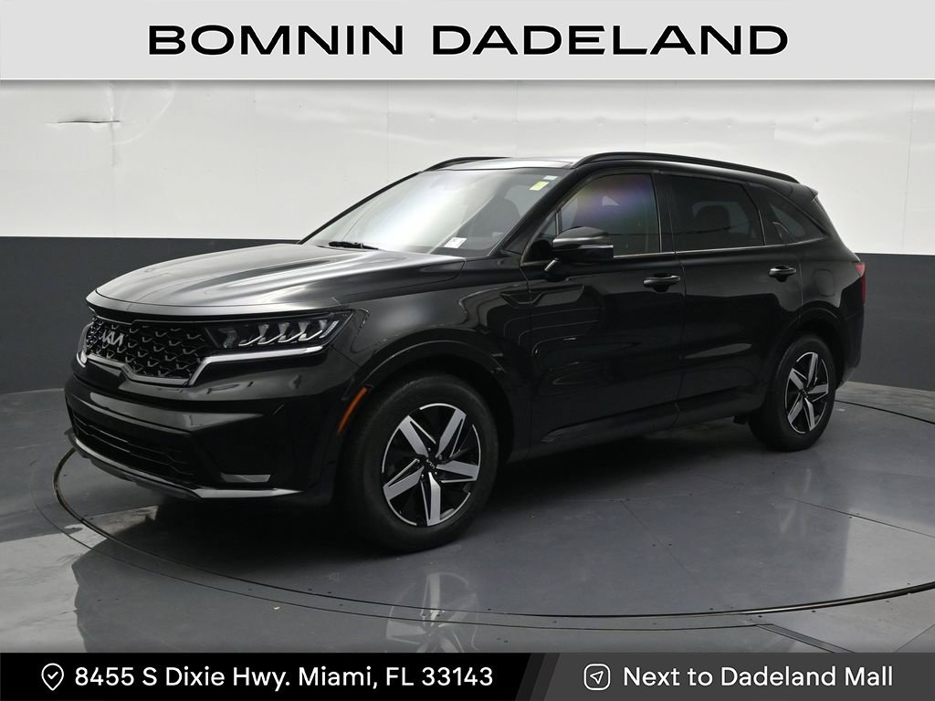 Used 2023 Kia Sorento S w/ Panoramic Sunroof Package FWD image 1