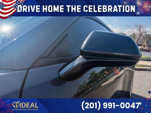 Used 2021 Chevrolet Camaro LT w/ Technology Package RWD image 15