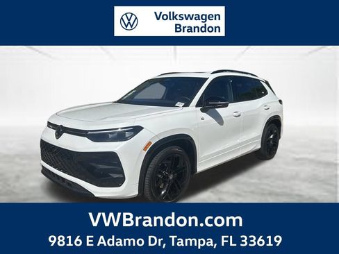 New 2026 Volkswagen Tiguan SE R-Line FWD image 1