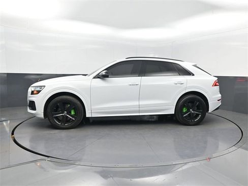 Used 2019 Audi Q8 Premium w/ Convenience Package image 2