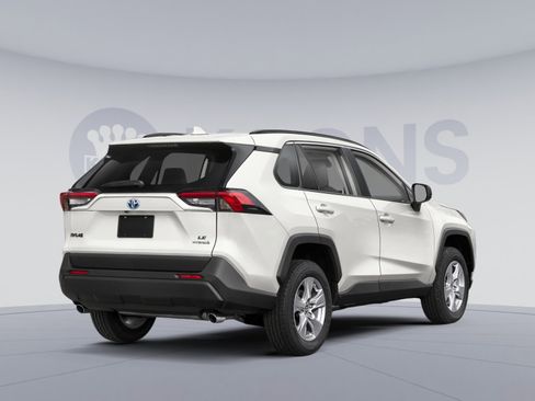 Used 2024 Toyota RAV4 LE AWD/4WD image 2