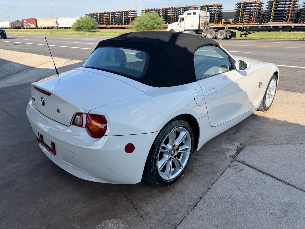 Used 2004 BMW Z4 3.0i RWD image 27