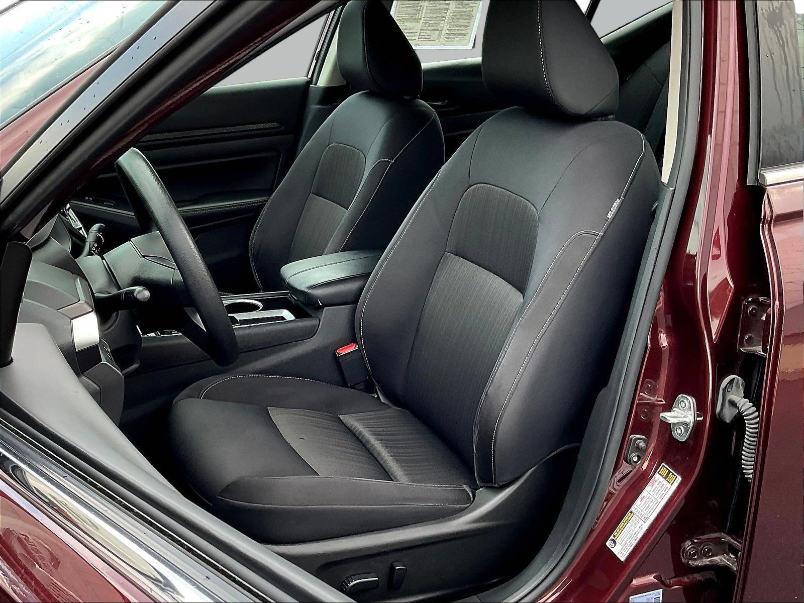 Certified 2024 Nissan Altima 2.5 SV FWD image 24