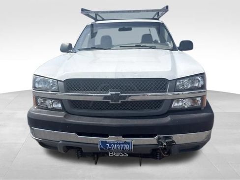 Used 2004 Chevrolet Silverado 2500 W/T w/ Skid Plate Package AWD/4WD image 4