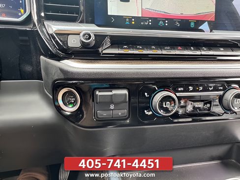Used 2022 Chevrolet Silverado 1500 RST w/ Convenience Package II AWD/4WD image 27