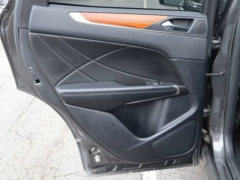 Used 2018 Lincoln MKC Reserve w/ Lincoln MKC Climate Package AWD/4WD image 63