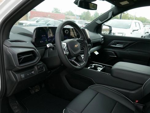 New 2026 Chevrolet Silverado EV LT image 14