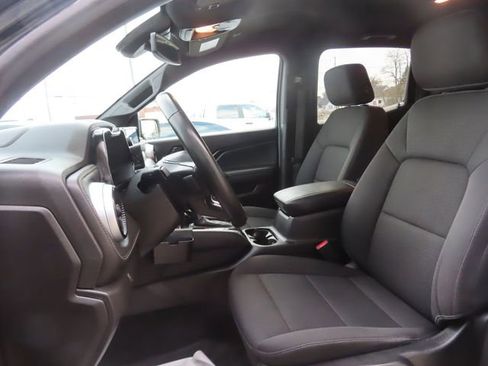 Used 2023 Chevrolet Colorado LT w/ LT Convenience Package II image 19