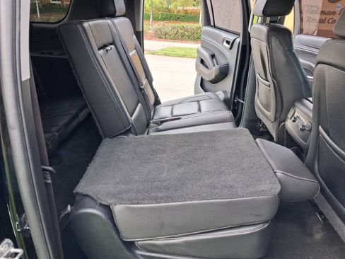 Used 2015 Chevrolet Suburban LT AWD/4WD image 18