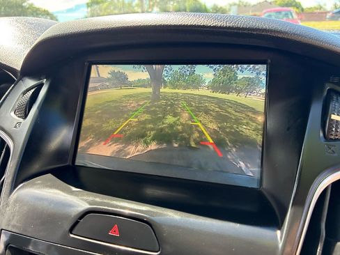 Used 2018 Ford Focus Titanium FWD image 50