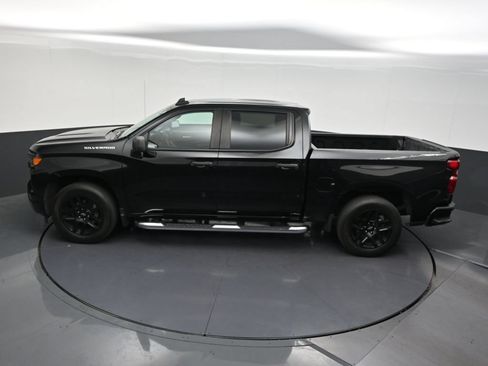 Used 2024 Chevrolet Silverado 1500 Custom RWD image 16
