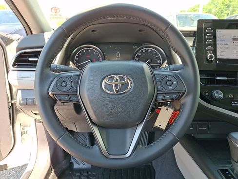 Certified 2022 Toyota Camry SE AWD/4WD image 23