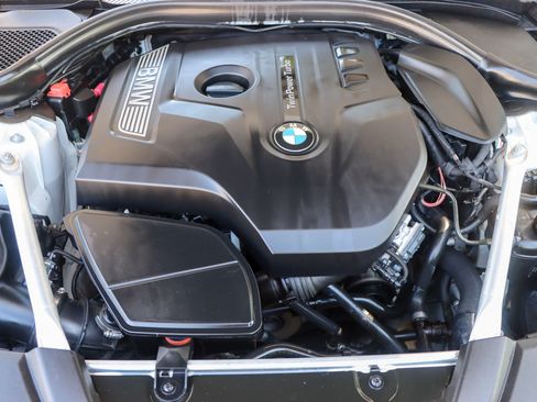 Used 2019 BMW 530i RWD image 41