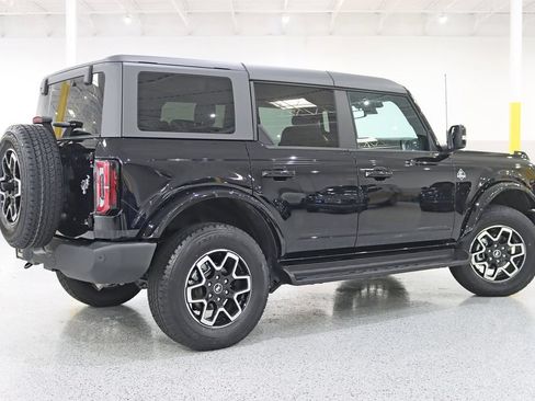 Used 2025 Ford Bronco Outer Banks AWD/4WD image 9