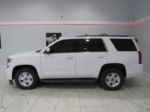Used 2017 Chevrolet Tahoe LT w/ Texas Edition Package RWD image 5