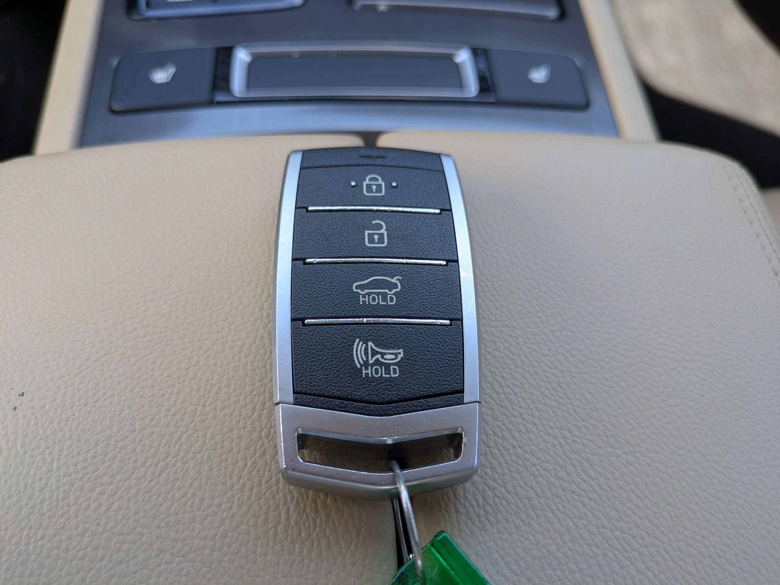 Used 2018 Genesis G80 3.8 RWD image 29