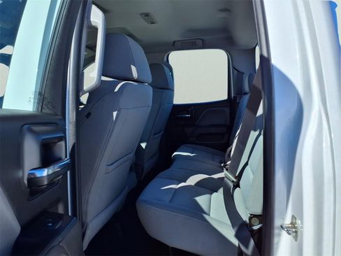 Used 2017 Chevrolet Silverado 1500 W/T w/ Trailering Package image 11