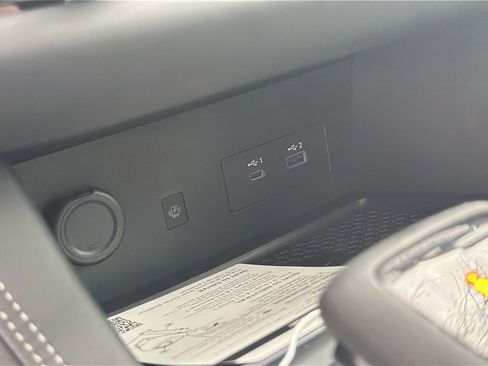 New 2025 Nissan Pathfinder Platinum w/ Cargo Package image 28