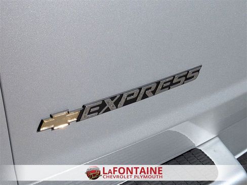 New 2025 Chevrolet Express 2500 w/ Driver Convenience Package image 22