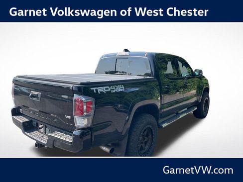Used 2022 Toyota Tacoma TRD Sport w/ Technology Package AWD/4WD image 6