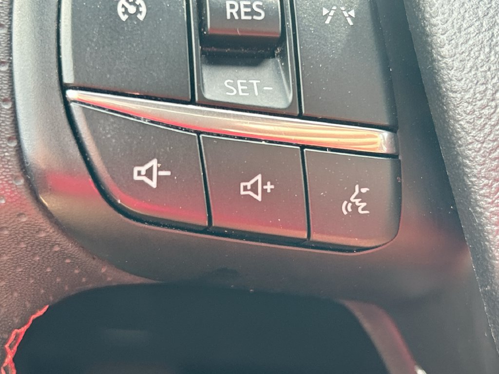 Used 2024 Ford Escape ST-Line FWD image 16