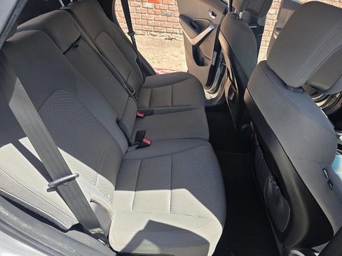 Used 2015 Hyundai Santa Fe Sport image 14