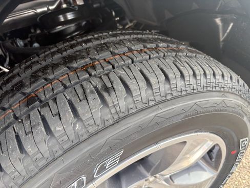 New 2026 RAM 1500 Express image 6