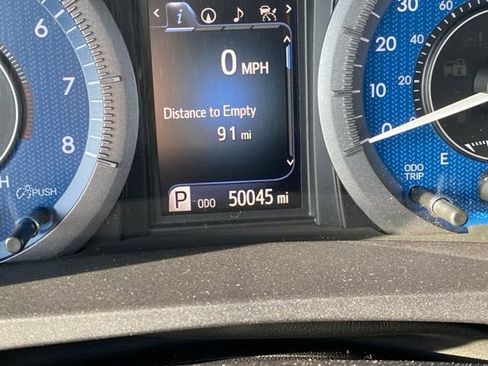 Used 2020 Toyota Sienna Limited Premium AWD/4WD image 32