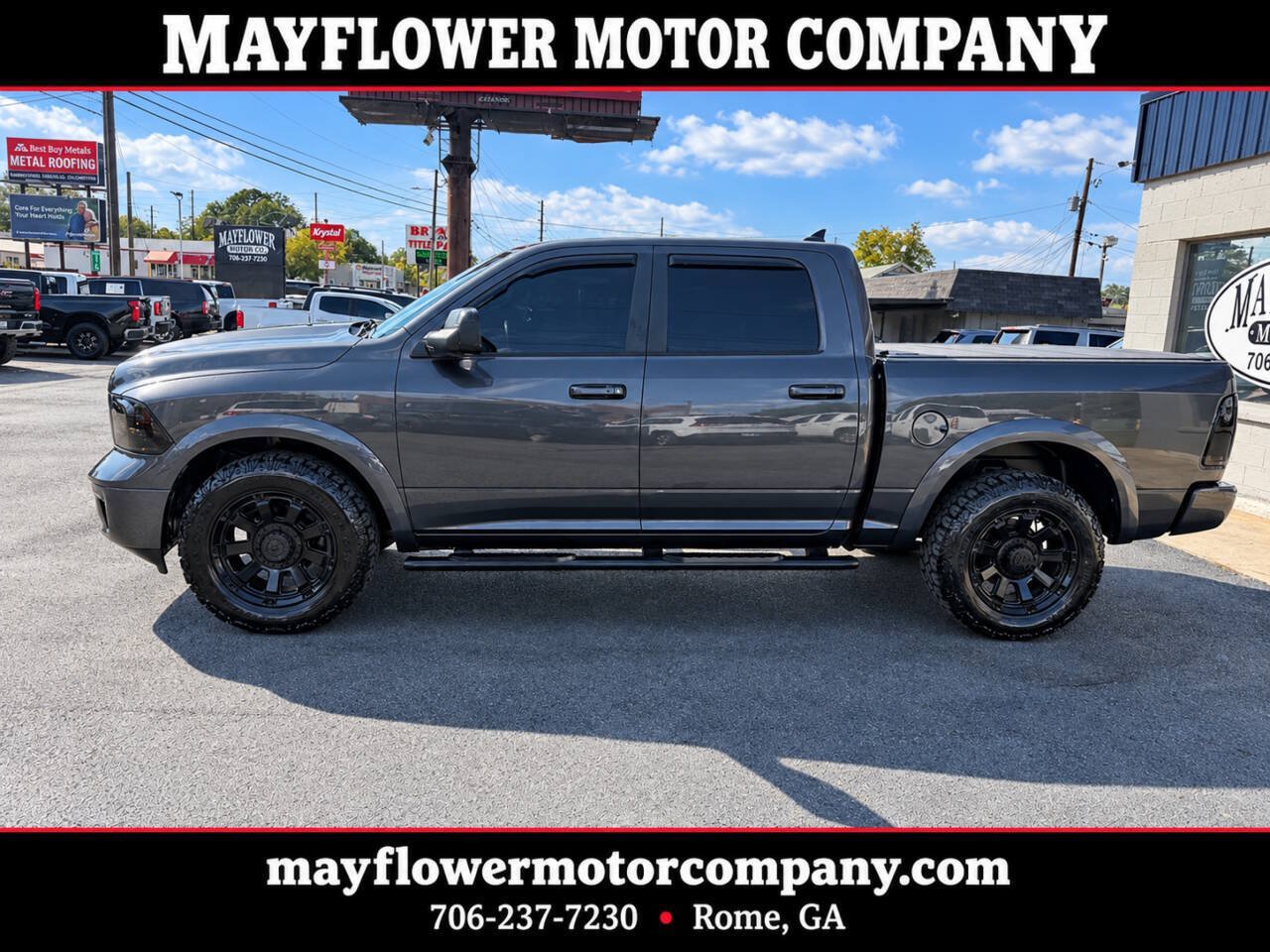 Used 2018 RAM 1500 Laramie w/ Convenience Group AWD/4WD image 4