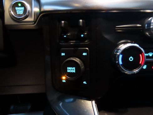 Used 2023 Ford F150 Lariat w/ Equipment Group 502A High image 34