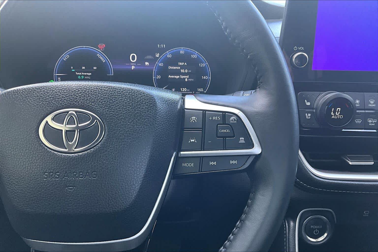 Certified 2025 Toyota Grand Highlander AWD Hybrid image 24