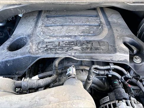 Used 2022 RAM 1500 Big Horn image 32